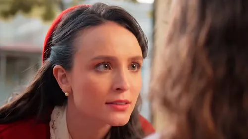 
					'Êta Mundo Melhor': Zulma arma emboscada e envenena personagem
				
				