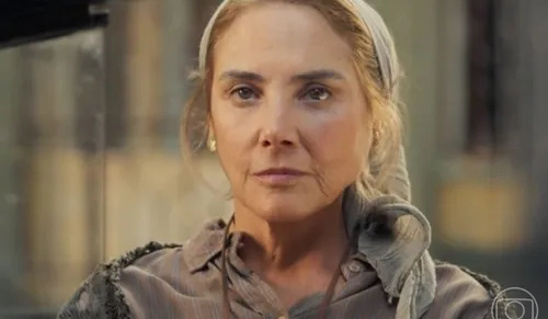 
					Êta Mundo Melhor: Estela flagra crime de Zulma e cai em golpe da vilã
				
				