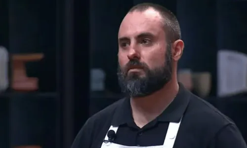 
					Ex-Masterchef Brasil é condenado por estupro de menina de 12 anos
				
				