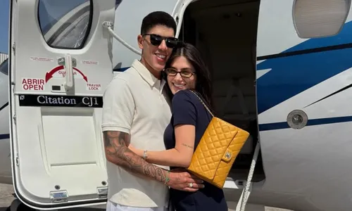 
					Ex-mulher de Zé Vaqueiro manda recado enigmático após término: 'Perdi'
				
				