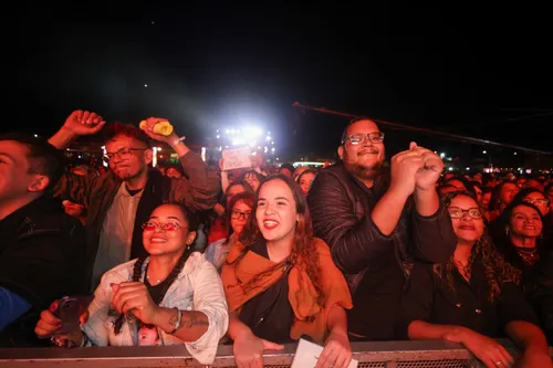 
					FIB 2025: Ivete Sangalo brinca com filho e Léo Santana: 'Louva-a-deus'
				
				