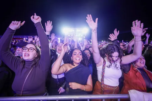 
					FIB 2025: Ivete Sangalo brinca com filho e Léo Santana: 'Louva-a-deus'
				
				