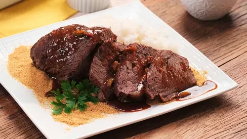 
					Faça a picanha com cerveja na panela de pressão da Ana Maria Braga
				
				
