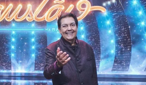 
					Faustão é extubado e apresenta melhora após transplantes
				
				