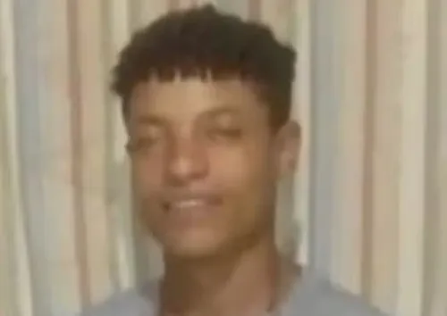 
					Feira de Santana: família procura por jovem desaparecido há uma semana
				
				