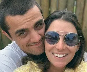 
					Felipe Simas se pronuncia após expor decisão da esposa: 'Perdão'
				
				