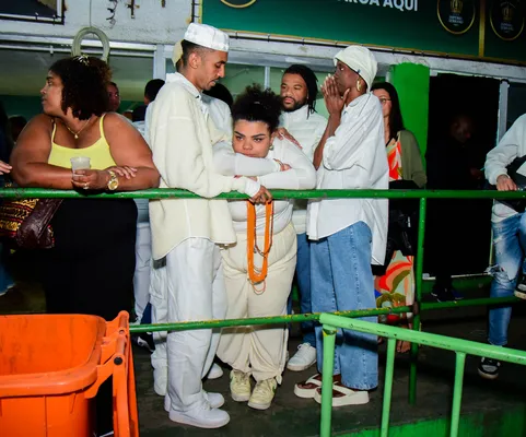 
					Filha de Arlindo Cruz cai no choro ao lembrar últimos momentos do pai
				
				