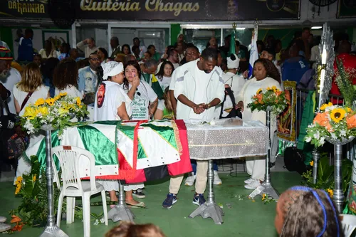 
					Filha de Arlindo Cruz cai no choro ao lembrar últimos momentos do pai
				
				