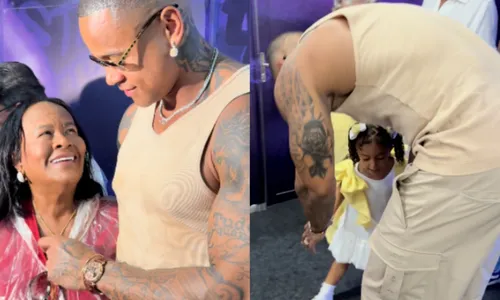 
					Filha e mãe de Léo Santana roubam a cena em bastidor de gravação; veja
				
				