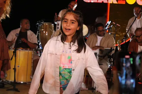 
					Filhas de Ivete Sangalo roubam a cena em gravação e altura surpreende
				
				