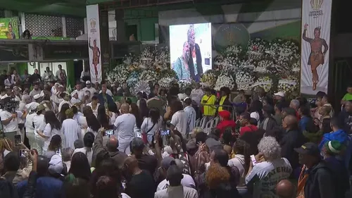 
					Filha de Arlindo Cruz cai no choro ao lembrar últimos momentos do pai
				
				