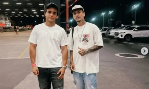 
					Filho de Ivete Sangalo mostra novo trabalho e cantora se derrete
				
				