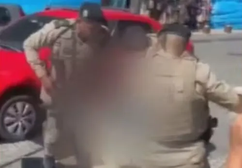 
					Flanelinha é preso por desacato por chamar PM de 'babaca' e 'maluco'
				
				