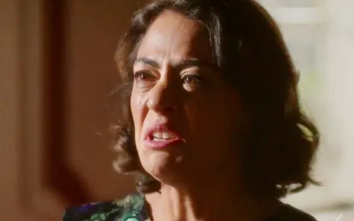 
				
					'Garota do Momento': Beto tem acerto de contas com vilão em reta final
				
				
