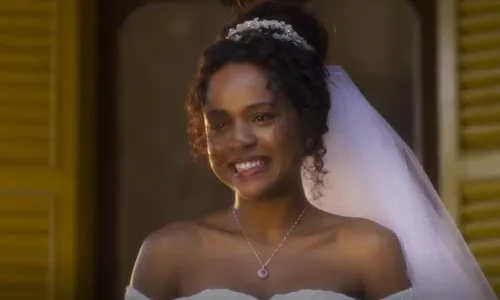 
				
					Garota do Momento: último capítulo tem volta de personagem e casamento
				
				