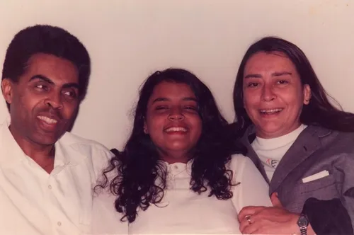 
					Gilberto Gil homenageia mãe de Preta Gil, Drão, com registros raros
				
				