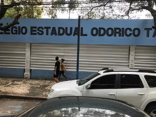 
					Governo da Bahia suspende leilão do Colégio Odorico Tavares
				
				