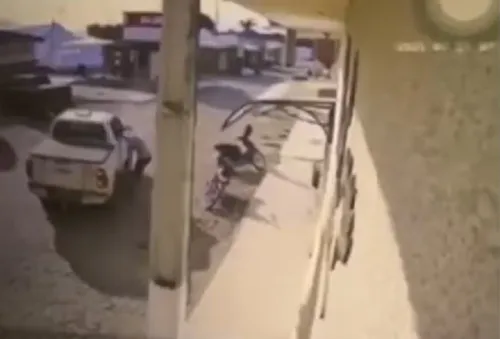 
					Homem é morto a tiros em frente a lanchonete no interior da Bahia
				
				