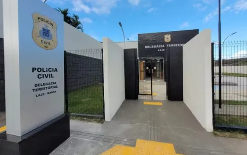   					Homem é preso com armas e animais silvestres no interior da Bahia  				  				