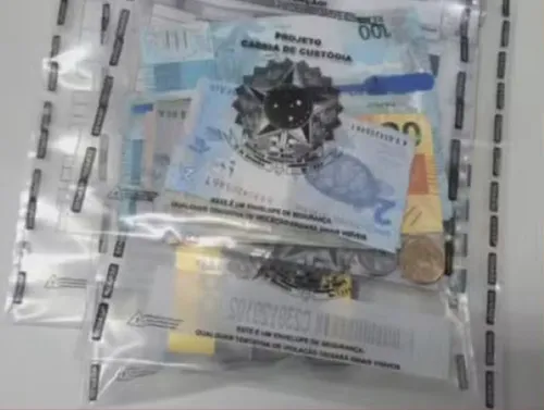 
					Homem forja sequestro para extorquir R$ 2 mil de família em Salvador
				
				