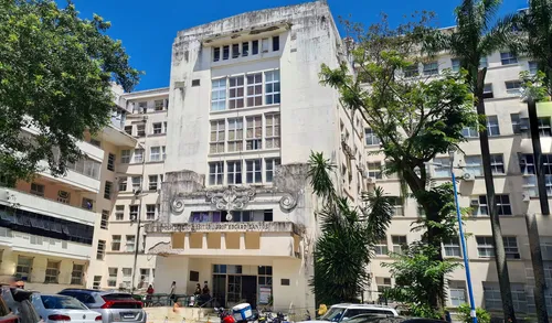 
					Hospital abre 100 vagas para exames laboratoriais grátis em Salvador
				
				