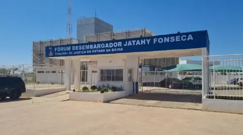 
					Idoso é condenado por mortes de pais do namorado da ex-esposa na Bahia
				
				
