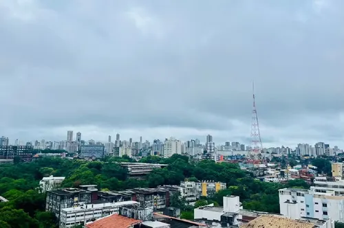 
					Inmet divulga alerta de acumulado de chuvas para 100 cidades da Bahia
				
				