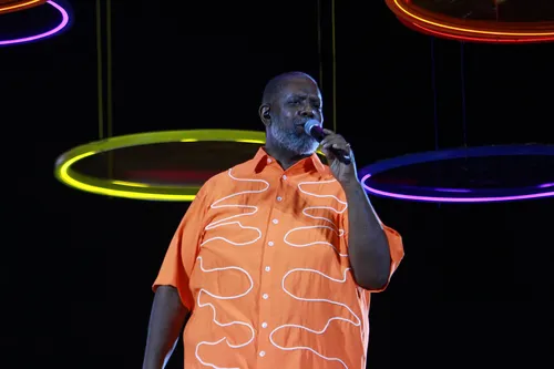 
					Ivete e Mumuzinho brincam da vida pessoal; cantor dá recado a Leo Dias
				
				