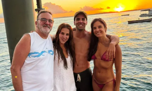 
					Ivete Sangalo faz declaração e expõe marido no Dia dos Pais; leia
				
				