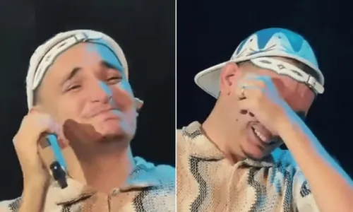 
					João Gomes cai no choro ao encontrar professora em show: 'Gratidão'
				
				