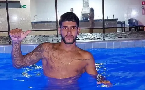 
					Jovem de 24 anos é executado a tiros em fábrica de estofados na Bahia
				
				