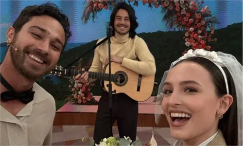 
				
					Pais de Larissa Manoela fazem 'promoção' de R$ 3,5 milhões em mansão
				
				