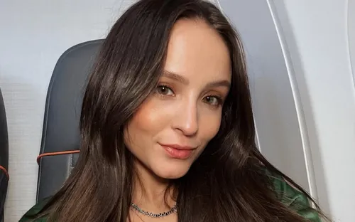 
					Larissa Manoela se manifesta sobre processo contra os pais: 'Grave'
				
				