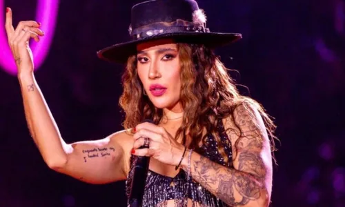 
					Lauana Prado revela assédio de cantor famoso: 'Me traumatizou'
				
				
