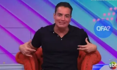 
				
					Leo Dias revela pedido inusitado para Daniela Beyruti: 'Proibidão'
				
				