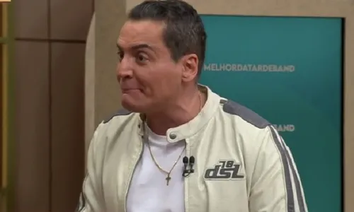 
					Gaby Cabrini ganha nova função no SBT após desistir de demissão
				
				