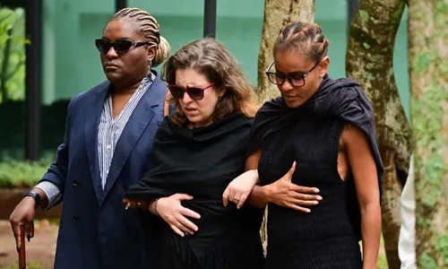 
					Lí Marttins faz desabafo após morte de JP Mantovani: 'Única opção'
				
				