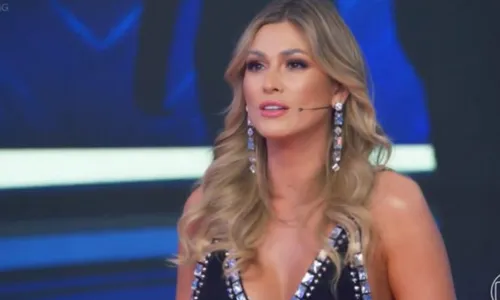 
					Lívia Andrade recebe convite da Globo para atuar em terceira novela
				
				