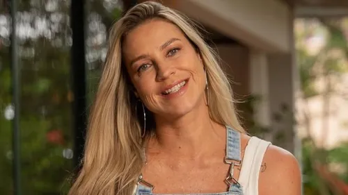 
				
					Luana Piovani anuncia retorno à Globo após mais de 10 anos
				
				