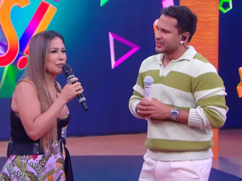 
					Lucas Guimarães engole Virginia e vira queridinho do SBT; veja
				
				