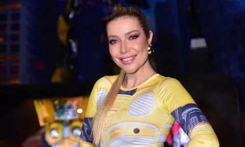 
					Luiza Possi quebra silêncio e faz desabafo sobre vício em álcool
				
				