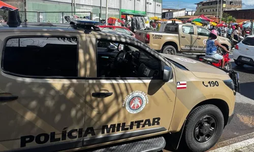 
					Polícia apreende granada, drogas e veículos no sul da Bahia
				
				