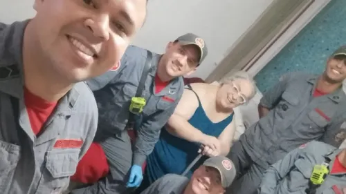   					Mamma Bruschetta sofre acidente e é socorrida às pressas por bombeiros  				  				