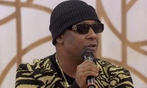 
					Márcio Victor nega destruição de apartamento em SP: 'Sujeira natural'
				
				