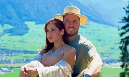 
					Maíra Cardi debocha com antes e depois de Thiago Nigro e web detona
				
				