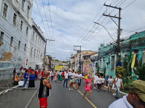 
				
					Milhares de baianos celebram 2 de Julho nas ruas de Salvador; FOTOS
				
				