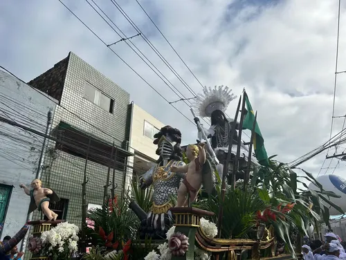 
				
					Milhares de baianos celebram 2 de Julho nas ruas de Salvador; FOTOS
				
				