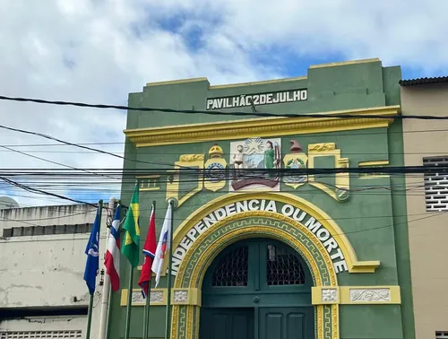 
				
					Milhares de baianos celebram 2 de Julho nas ruas de Salvador; FOTOS
				
				
