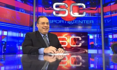 
					Morre jornalista Paulo Soares, o Amigão da ESPN, aos 63 anos
				
				