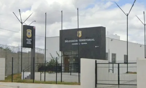 
					Mulher é agredida com chicote de cavalo por vizinha no interior da BA
				
				